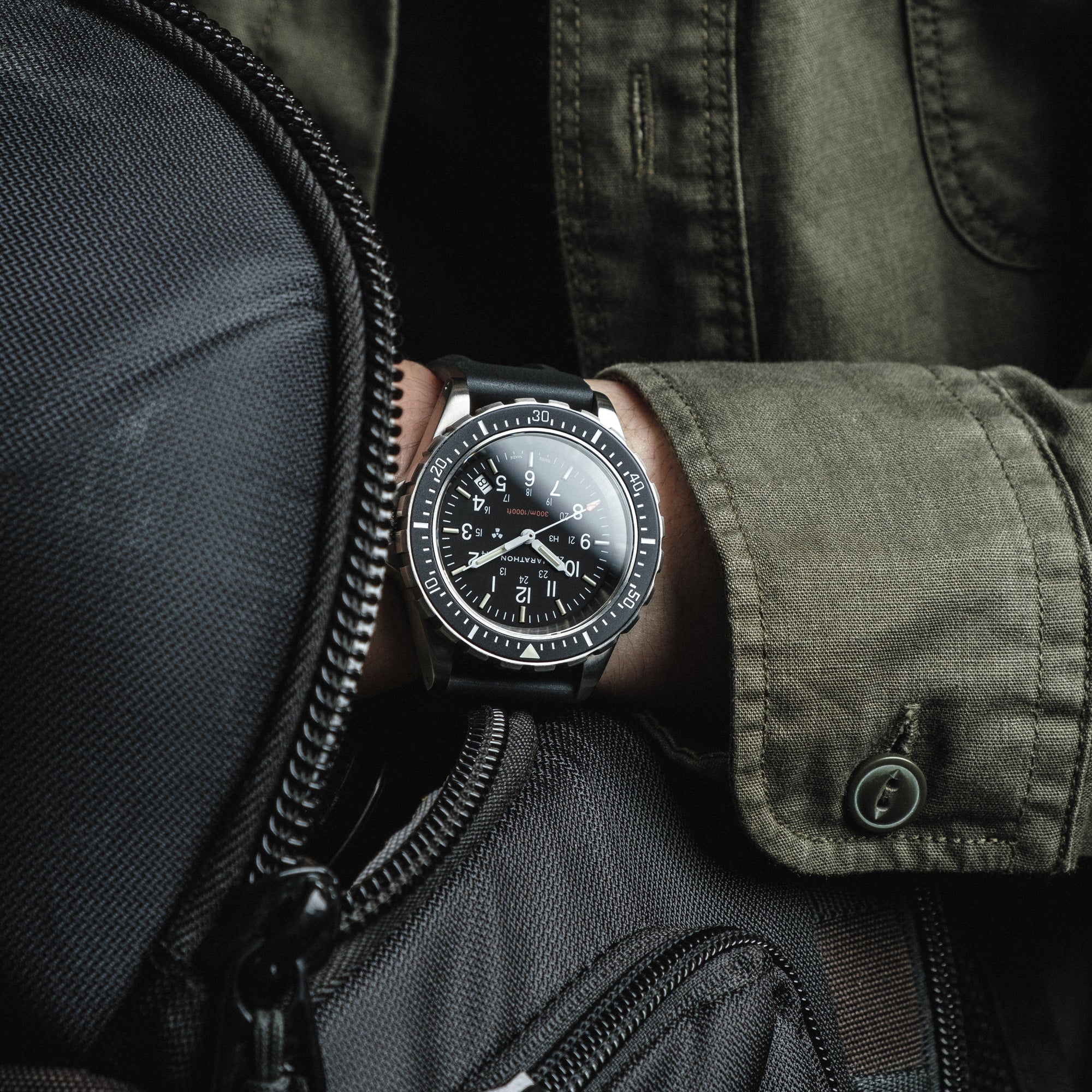 41mm Large Diver's Quartz (TSAR) – Marathon Watch Europe and UK