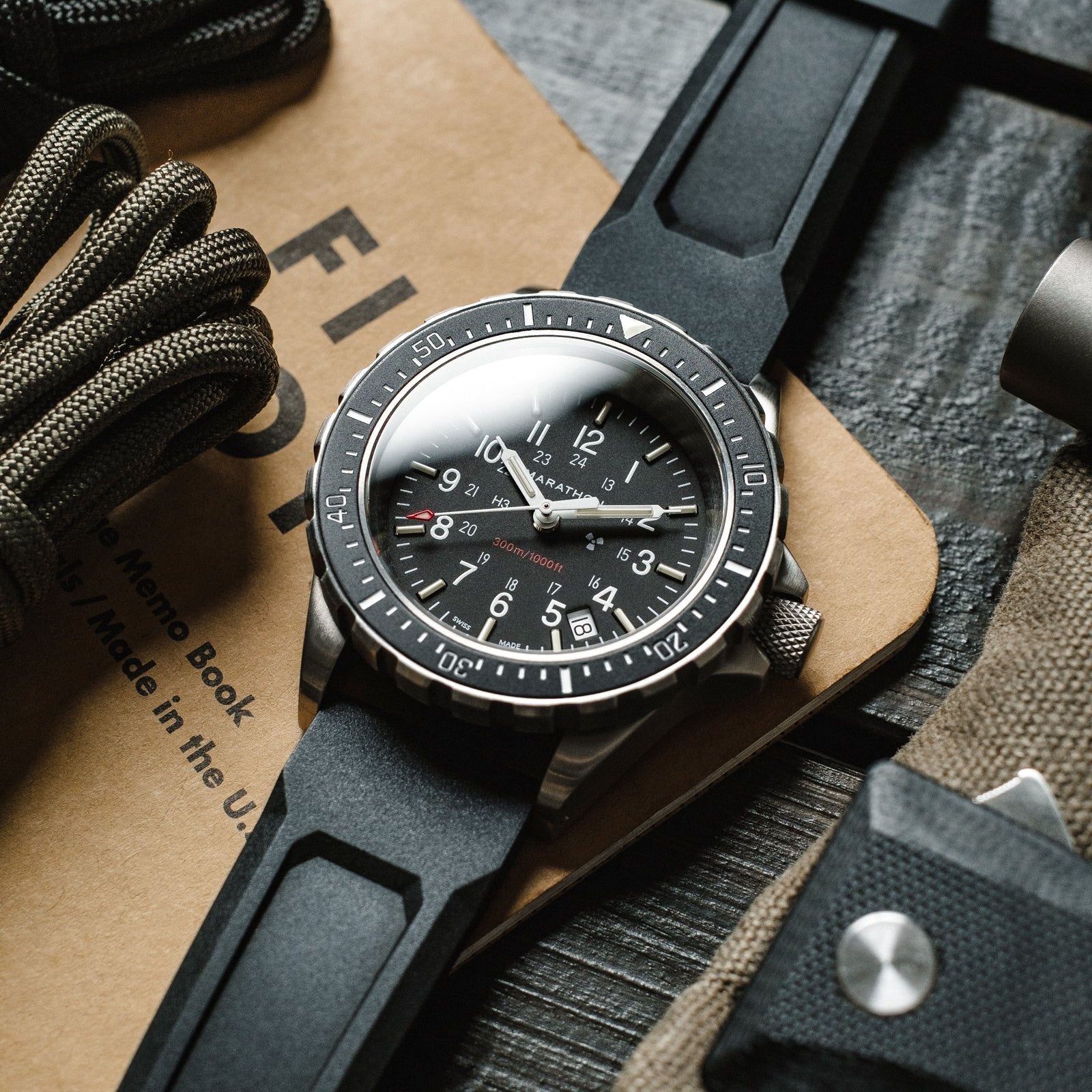 41mm Large Diver's Quartz (TSAR) – Marathon Watch Europe and UK